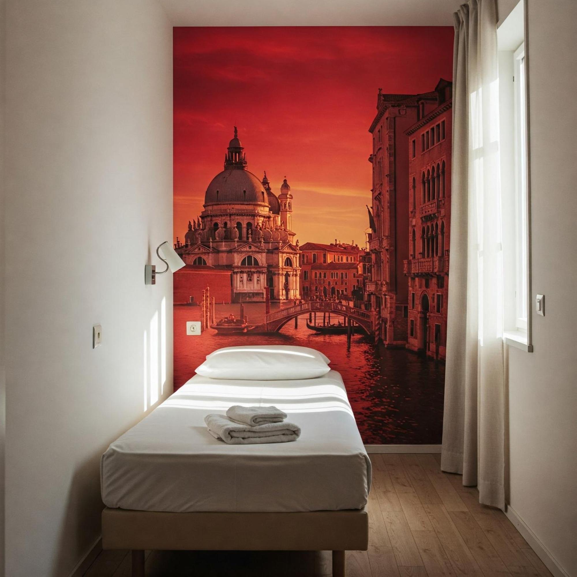 Ca' Morosini 1 & 2 Hotel Venice Luaran gambar